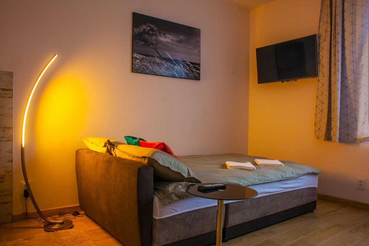 City Center Apartments Mostowa 17A เอากุสตูฟ ภายนอก รูปภาพ